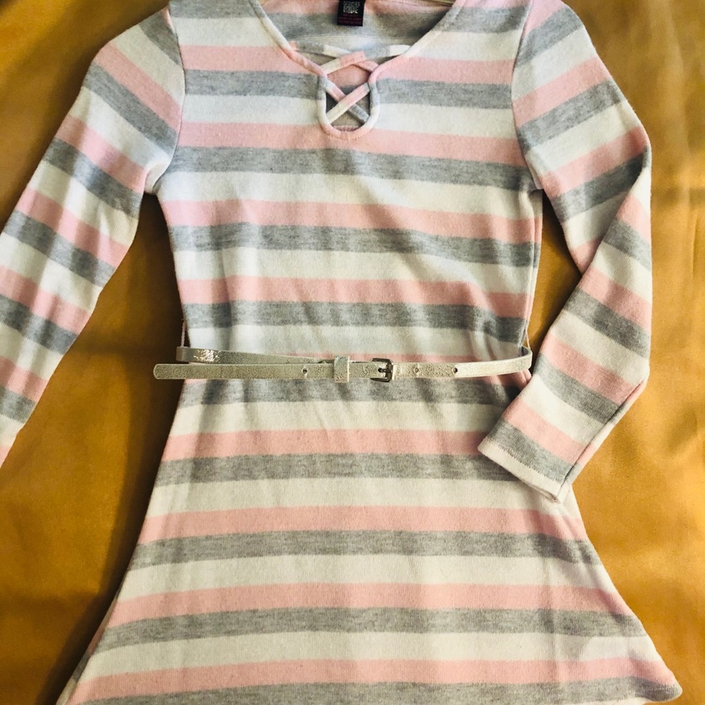 Little Girl’s Dress